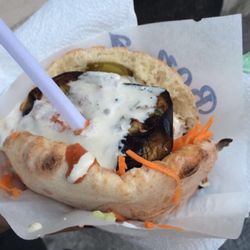 Pitzman - Falafel classique à 6€ avec sauce blanche et légumes