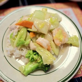New Peking - Dragon and Phoenix - Chinese Near Me - Vancouver, Washington