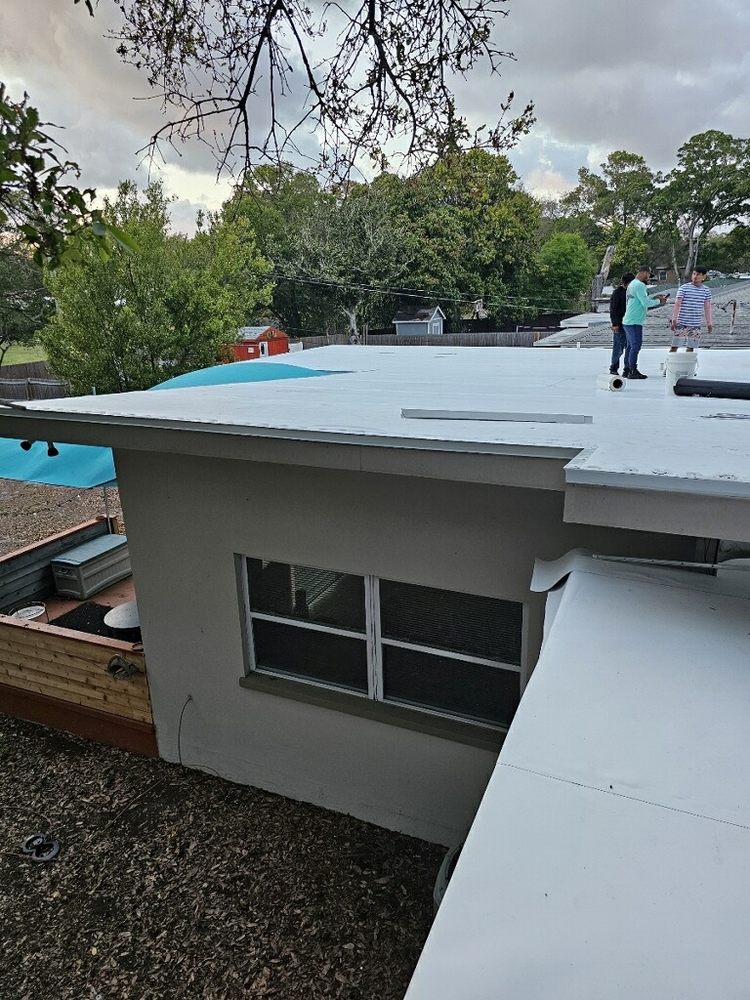 Slide of Metro Builders