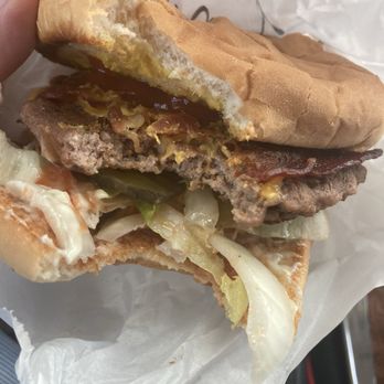 Seafood Kitchen - Bacon cheese burger - Seafood Near Me - Houston, Texas