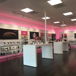 T-Mobile Authorized Retailer