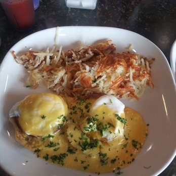 Texan Diner - Classic Eggs Benedict - Breakfast & Brunch Near Me - Haslet, Texas