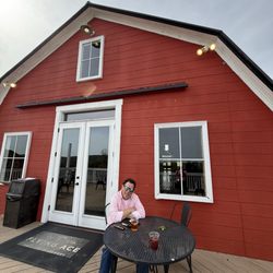 Flying Ace Farm - Outside on deck
