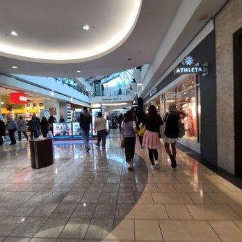 Stonebriar Centre - Shopping Centers Near Me - Frisco, Texas Stonebriar Centre - Shopping Centers Near Me - Frisco, Texas