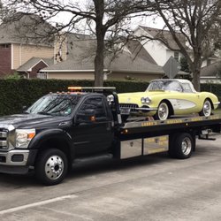 Larry's Wrecker Service - Professional service