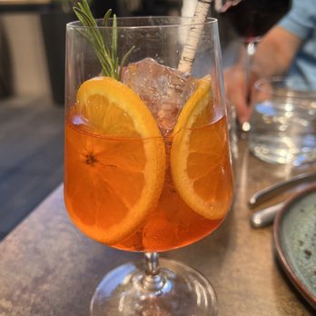The Matheson - Roof one oh spritz - Wine Bars Near Me - Healdsburg, California The Matheson - Roof one oh spritz - Wine Bars Near Me - Healdsburg, California