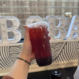 Strawberry & Peach black tea with boba Strawberry & Peach black tea with boba