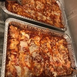Pasta E Pasta - My lasagna from Pasta E Pasta homemade noodles... yum!!!