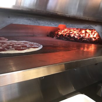 Table 87 - Gowanus - Coal fired pizza - Pizza Near Me - Brooklyn, New York