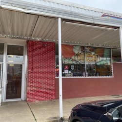 Taqueria La Villa - Entrance of Restaurant.