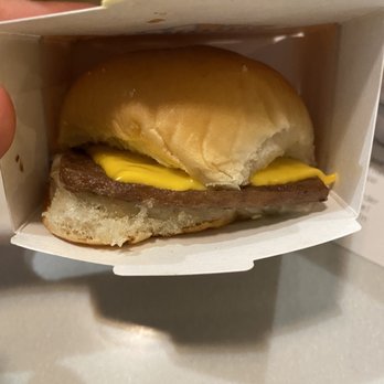 White Castle - CHEESE SLIDER CAL 170-180 - Burgers Near Me - Scottsdale, Arizona White Castle - CHEESE SLIDER CAL 170-180 - Burgers Near Me - Scottsdale, Arizona