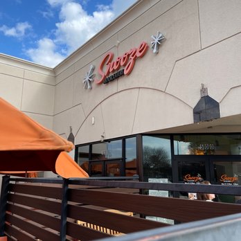 Snooze, an A.M. Eatery - Main entrance - Breakfast & Brunch Near Me - Houston, Texas Snooze, an A.M. Eatery - Main entrance - Breakfast & Brunch Near Me - Houston, Texas