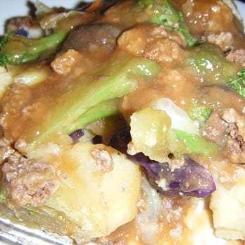 Green Temple - Shepherd's Gold!  Baked potato with steamed veggies and crumbled veggie-burger piled on top, all smothered in mushroom gravy - Vegetarian Near Me - Redondo Beach, California