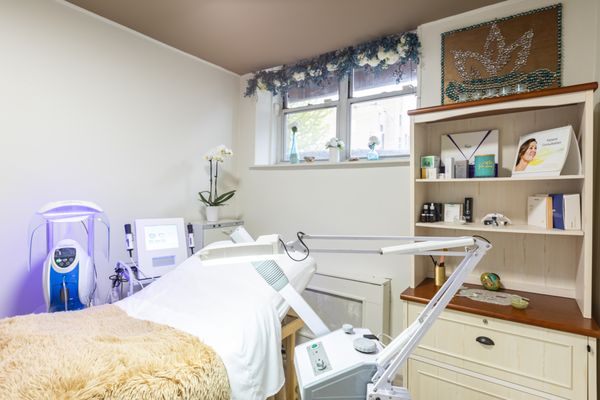 Chiselle Aesthetic & Wellness by null