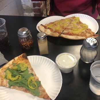 Sexy Pizza - Regular Cheese Pizza w spinach/ Banana peppers Regular Cheese Pizza w banana peppers - Pizza Near Me - Denver, Colorado