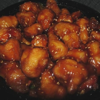 Bistro Dragon - Sesame chicken - Asian Fusion Near Me - Elk Grove Village, Illinois