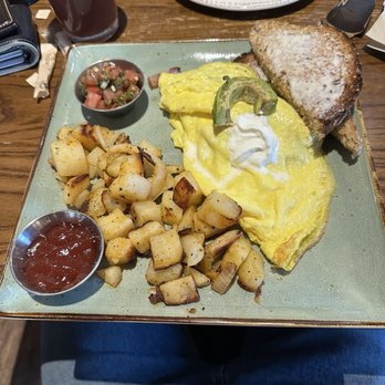 First Watch - Bacado Omelet - Breakfast & Brunch Near Me - Avon, Indiana