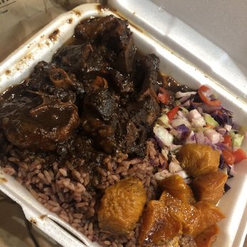 Quidleys Delight - Large oxtail with rice & beans, yams and cabbage. - Caribbean Near Me - Charlotte, North Carolina Quidleys Delight - Large oxtail with rice & beans, yams and cabbage. - Caribbean Near Me - Charlotte, North Carolina