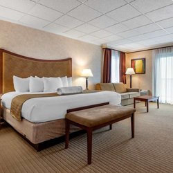 Best Western Plus Oswego Hotel and Conference Center - Guest Room