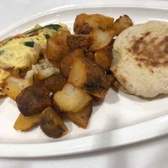 Omelet Bar - Mediterranean Omelet - Breakfast & Brunch Near Me - Orlando, Florida Omelet Bar - Mediterranean Omelet - Breakfast & Brunch Near Me - Orlando, Florida