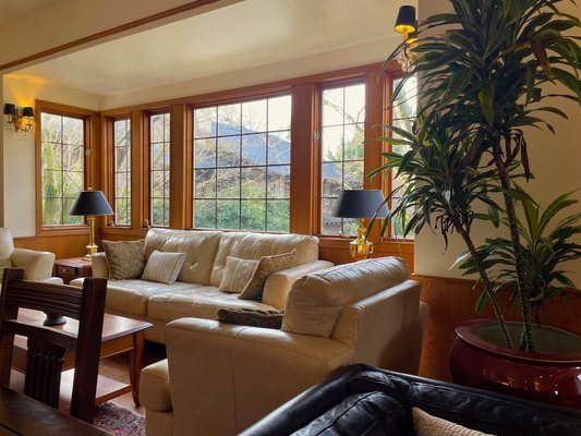 The Bacon Mansion Bed and Breakfast by null