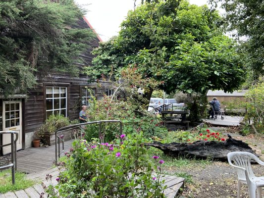 Garden Bakery by null