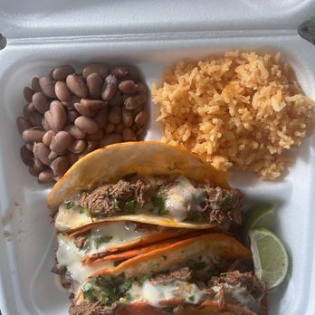 Angelo's Red Tacos - Food Trucks Near Me - Greenwood, South Carolina