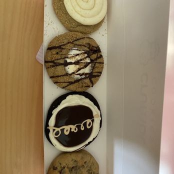 CRUMBL - AINA HAINA - Updated September 2024 - 189 Photos & 84 Reviews