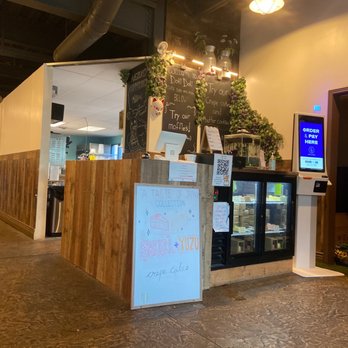 Doki Doki - Very cute front desk - Desserts Near Me - Salt Lake City, Utah