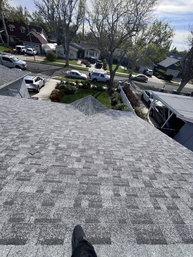 Slide of MC Elite Roofing