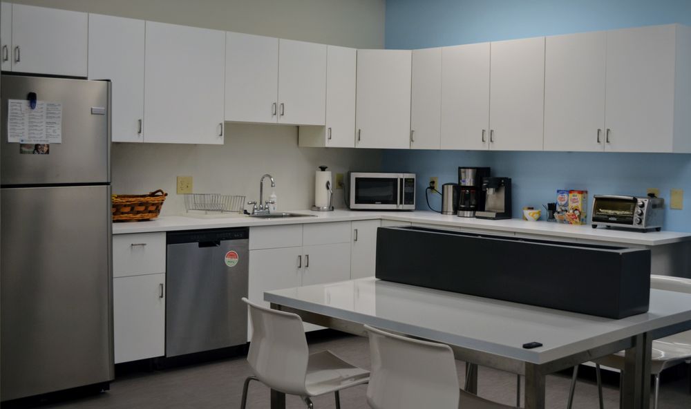 PREMIER HEALTHCARE SERVICES Updated October 2024 950 S Ave