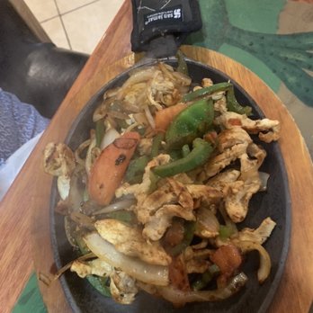 Los Portales Mexican Grill - Chicken fajita - Mexican Near Me - Saint Johns, Florida Los Portales Mexican Grill - Chicken fajita - Mexican Near Me - Saint Johns, Florida