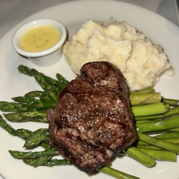 Parkers' Lighthouse - Filet mignon - Seafood Near Me - Long Beach, California Parkers' Lighthouse - Filet mignon - Seafood Near Me - Long Beach, California