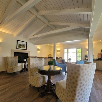 Franciscan Inn & Suites - Lobby - Hotels Near Me - Santa Barbara, California Franciscan Inn & Suites - Lobby - Hotels Near Me - Santa Barbara, California