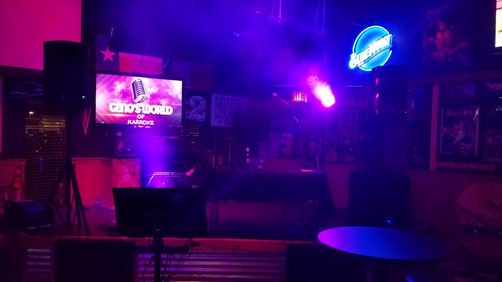 Social spots from Geno's World of Karaoke