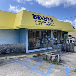 Randy's Florida Keys Gifts - Outside
