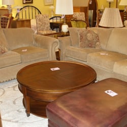 Finders Keepers - La Z Boy Sofa Set