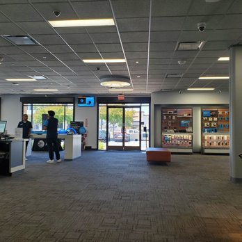 AT&T Store - Self-help payment kiosk - Mobile Phones Near Me - Lake Forest, California AT&T Store - Self-help payment kiosk - Mobile Phones Near Me - Lake Forest, California