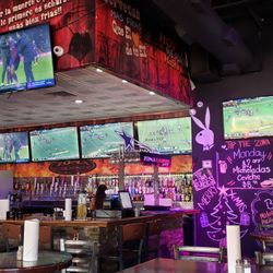 Zona Caliente Sports Bar