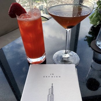 Skyhigh - Bars Near Me - Philadelphia, Pennsylvania