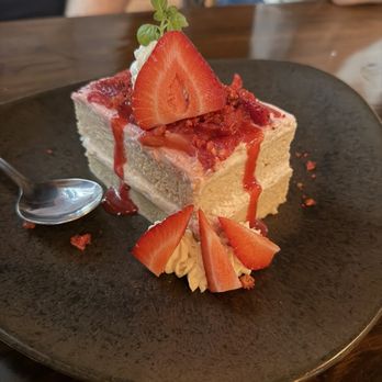 Loma Txmx - Strawberry tres leches - Tex-Mex Near Me - Arlington, Texas Loma Txmx - Strawberry tres leches - Tex-Mex Near Me - Arlington, Texas