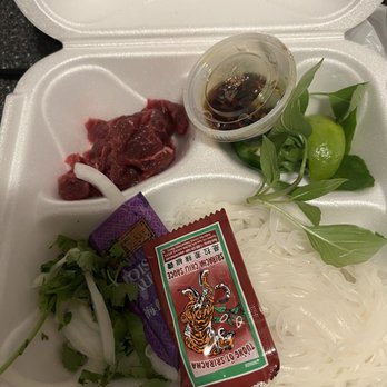 Hai's Sushi & Pho - This was $26 with tip on Uber Eats. This was a regular sized bowl. Do not order from this restaurant. Head over to the West side. - Sushi Bars Near Me - Nashville, Tennessee Hai's Sushi & Pho - This was $26 with tip on Uber Eats. This was a regular sized bowl. Do not order from this restaurant. Head over to the West side. - Sushi Bars Near Me - Nashville, Tennessee