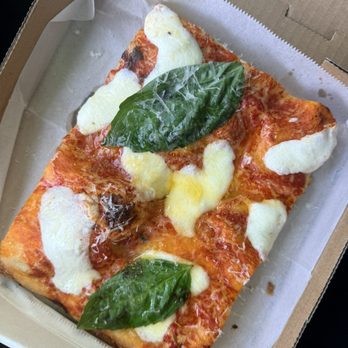 Bocconcino Hawaii - Pizza Al Taglio Margarita - Pizza Near Me - Honolulu, Hawaii