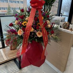 Lucky Flower - Grand Opening flower arrangement