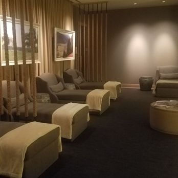 Mokara Spa - Comfortable chaise lounges while you wait - Hair Salons Near Me - Nashville, Tennessee