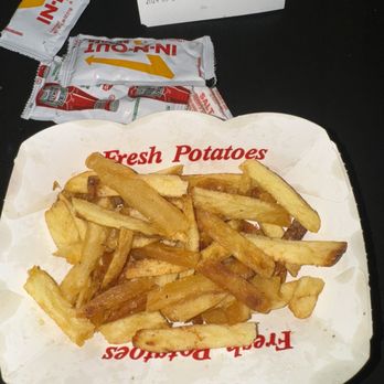 In-N-Out Burger - Burnt fries - Burgers Near Me - Covina, California In-N-Out Burger - Burnt fries - Burgers Near Me - Covina, California