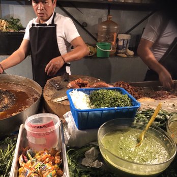 Tacos Tony - Salsas! - Street Vendors Near Me - México, D.F., DIF Tacos Tony - Salsas! - Street Vendors Near Me - México, D.F., DIF