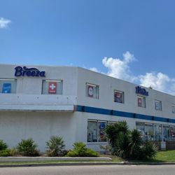 Breeza Beachwear - Breeza Exterior Photo 3