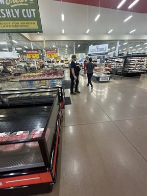 H-E-B by null