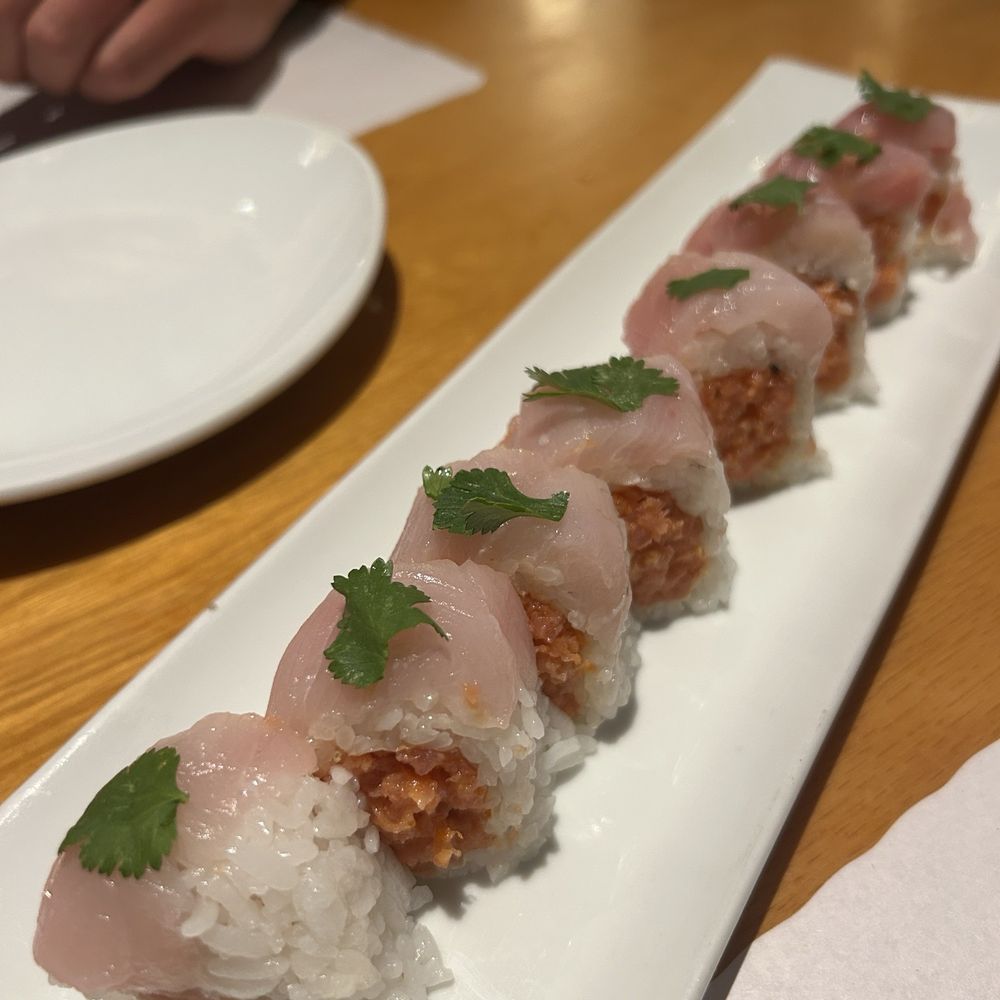 Teru Sushi - OMG Roll - Sushi Bars Near Me - Studio City, California Teru Sushi - OMG Roll - Sushi Bars Near Me - Studio City, California